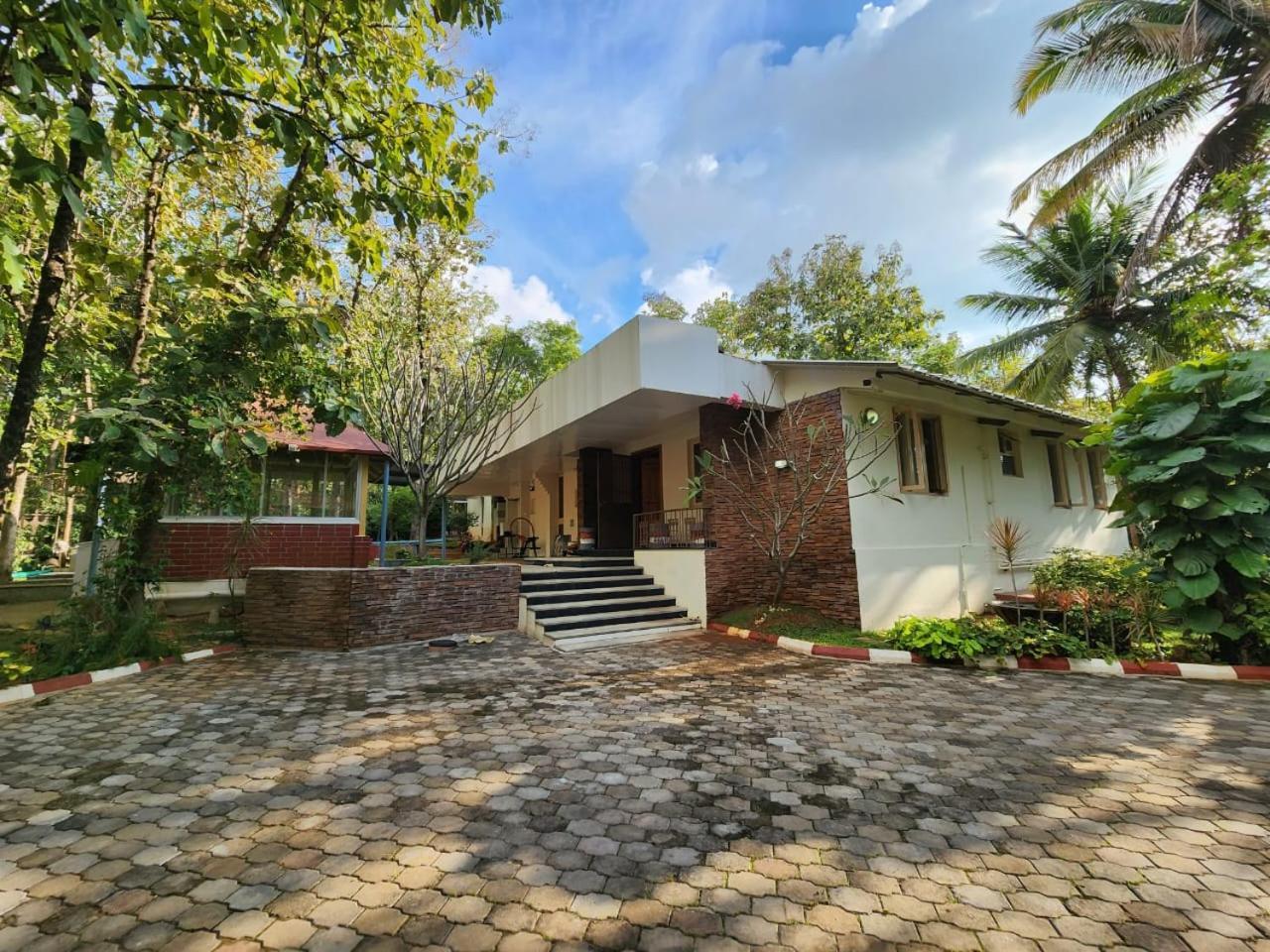Golden Castle Villa Mysore Eksteriør billede